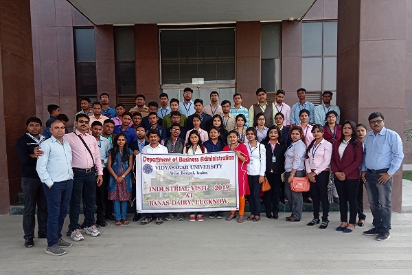 INDUSTRIAL VISIT - 2019 AT BANAS DAIRY, LUCKNOW