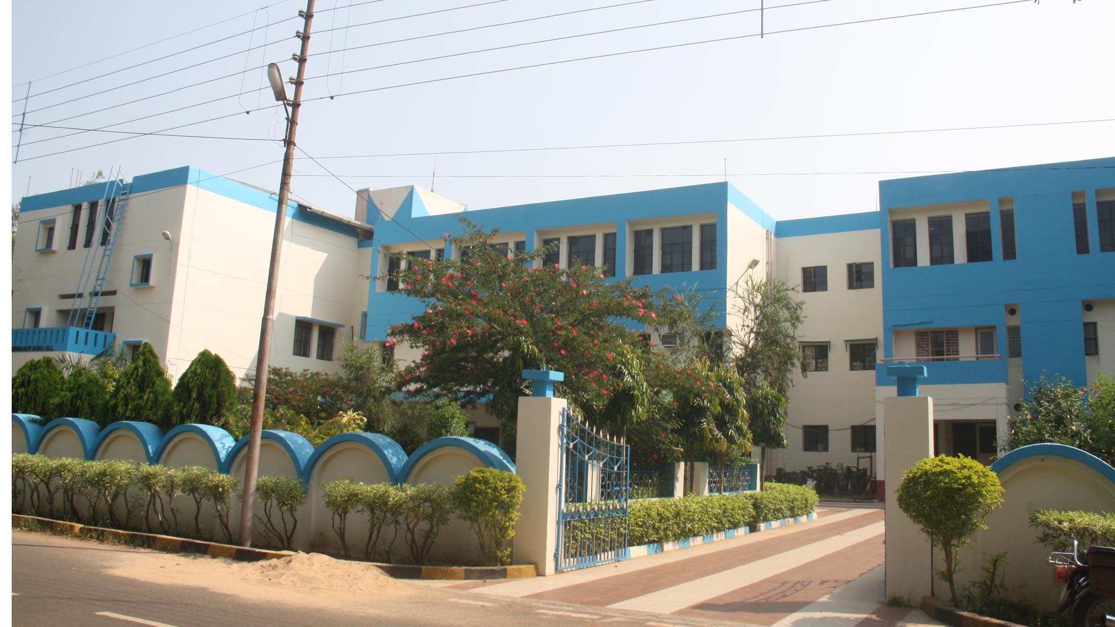 DDE Building